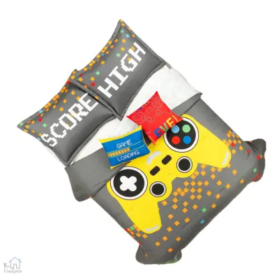 Gray Video Game-Themed Quilt & Comforter Set