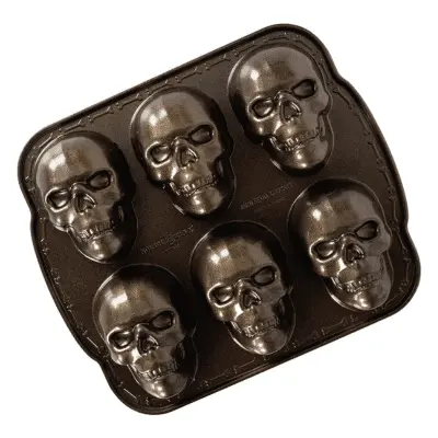 Halloween cake pan