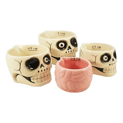 Skull-shaped measuring cups